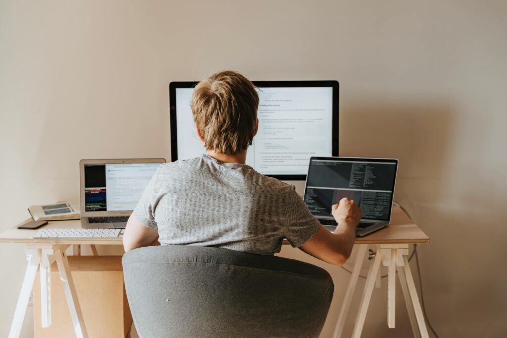 Como enfrentar os desafios da engenharia de software em projetos de alta complexidade