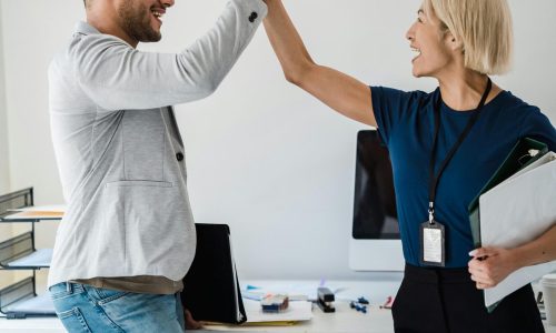 Construindo Relações Significativas: A Importância da Empatia na Prática
